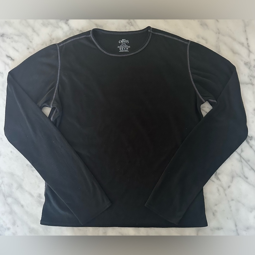 HOT CHILLYS Black w/ White Stitching
LONG JOHNS Long Sleeve Shirt - Youth XL